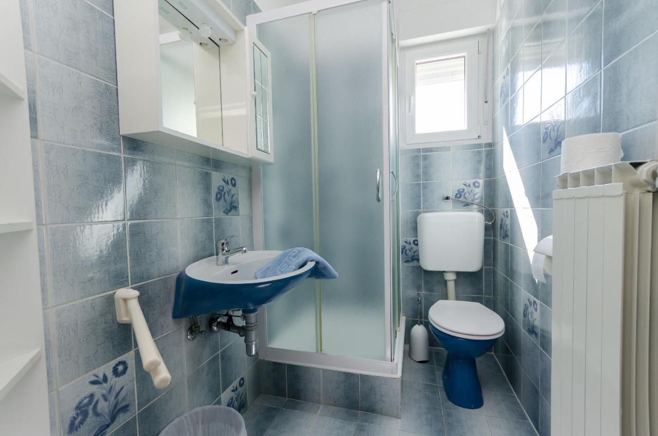 Apartments Slavica R Banjol Zewnętrze zdjęcie
