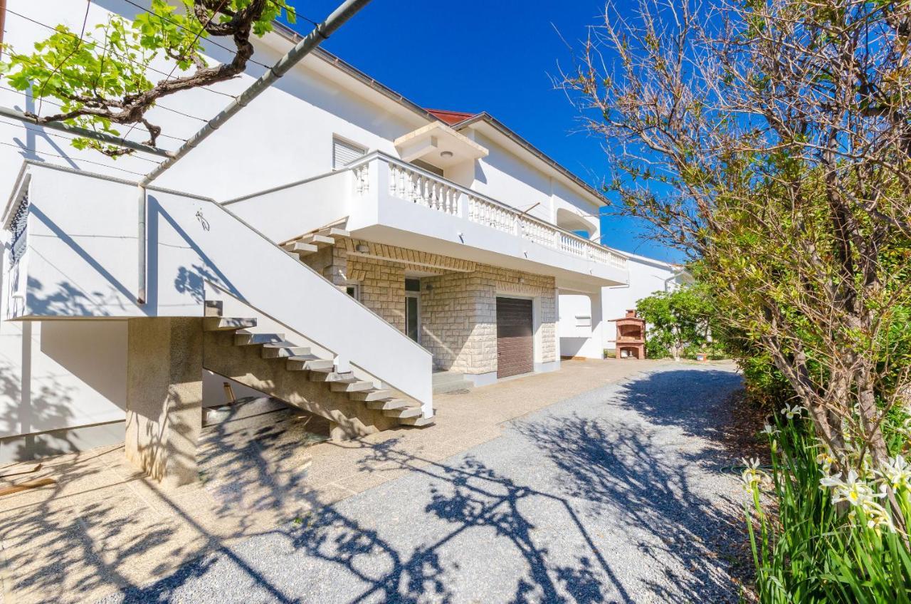 Apartments Slavica R Banjol Zewnętrze zdjęcie