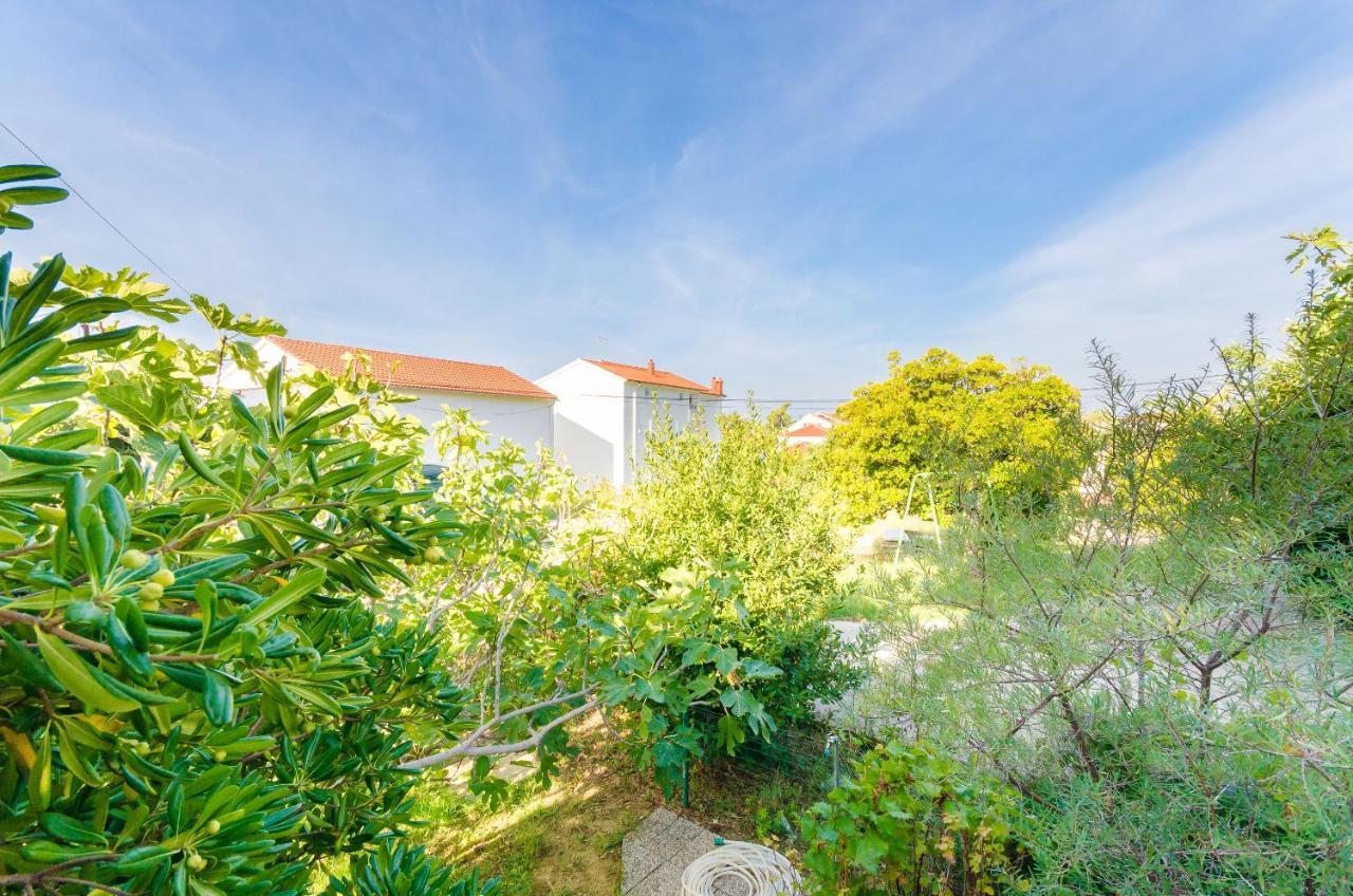 Apartments Slavica R Banjol Zewnętrze zdjęcie