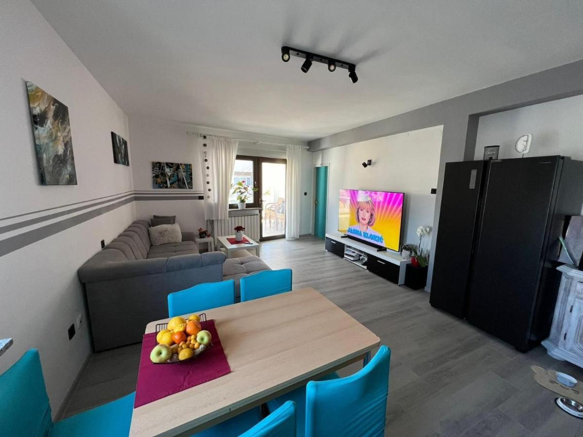 Apartments Slavica R Banjol Zewnętrze zdjęcie